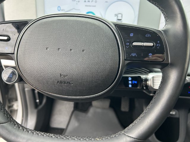 Used 2024 Hyundai Ioniq 5 SEL RWD image 26