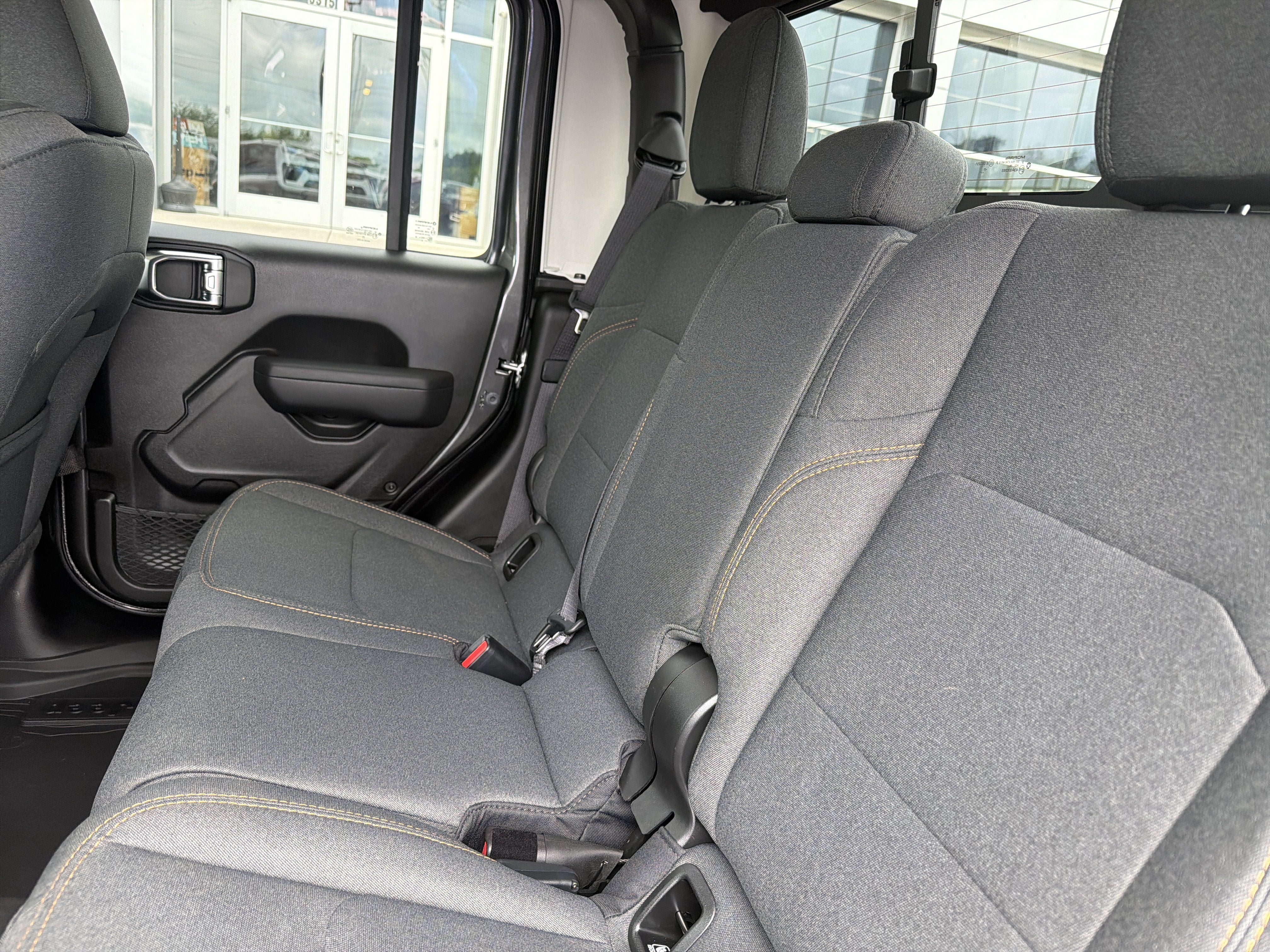 Used 2025 Jeep Gladiator Sport AWD/4WD image 20