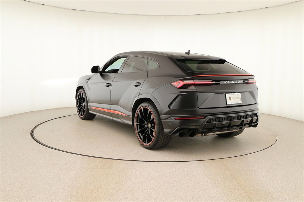 Used 2022 Lamborghini Urus image 4