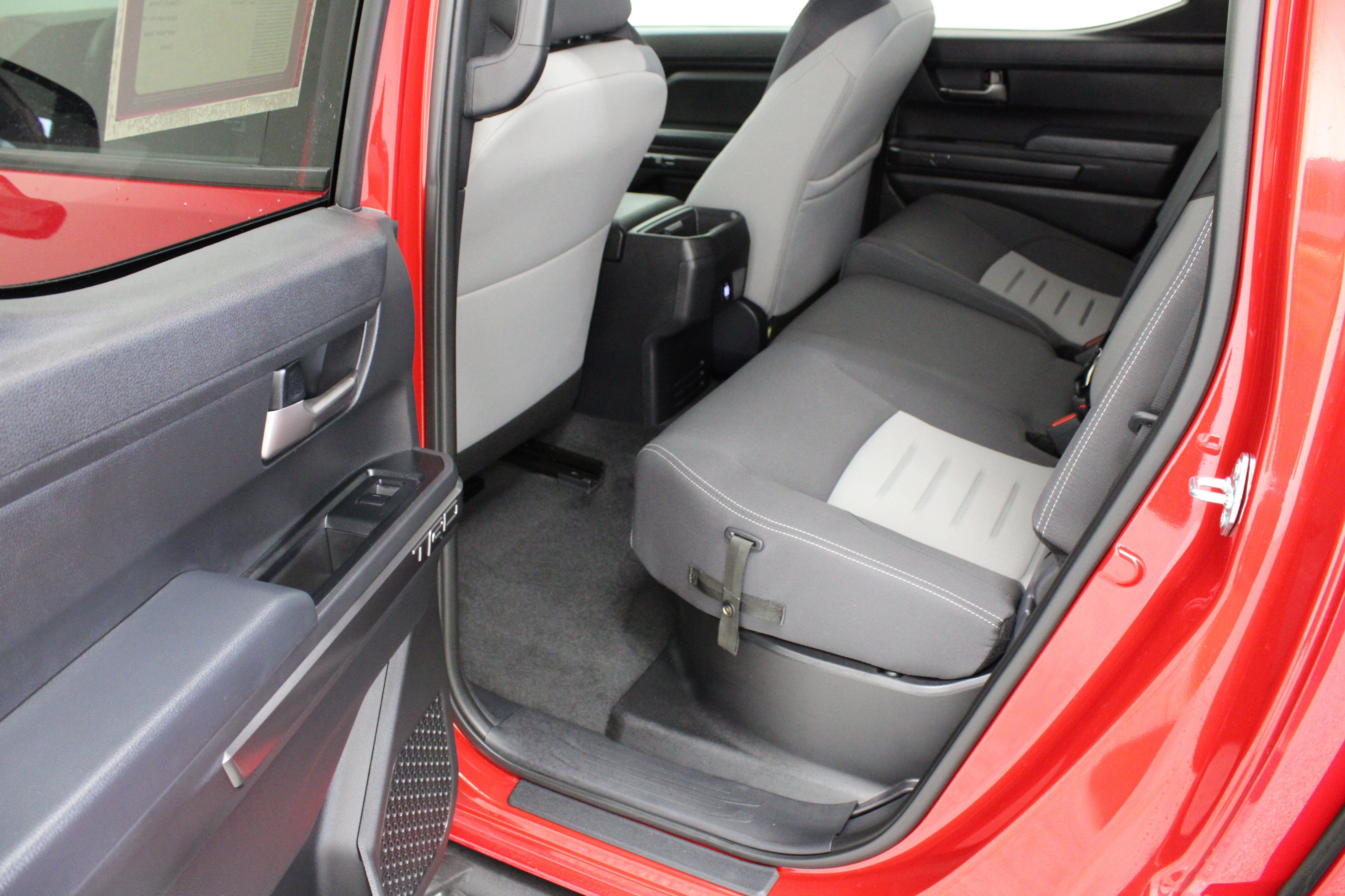 Certified 2026 Toyota Tacoma TRD Sport AWD/4WD image 28