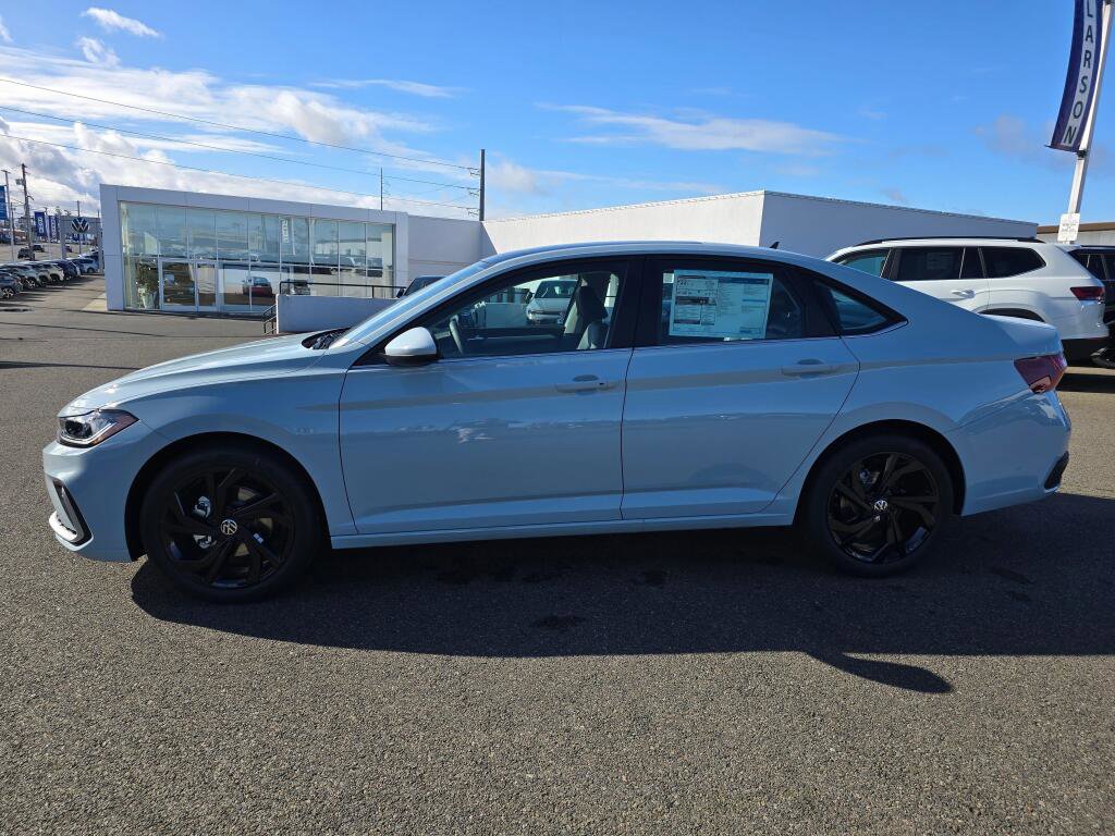 New 2026 Volkswagen Jetta SE image 7