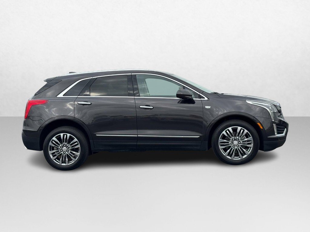 Used 2019 Cadillac XT5 Luxury image 2