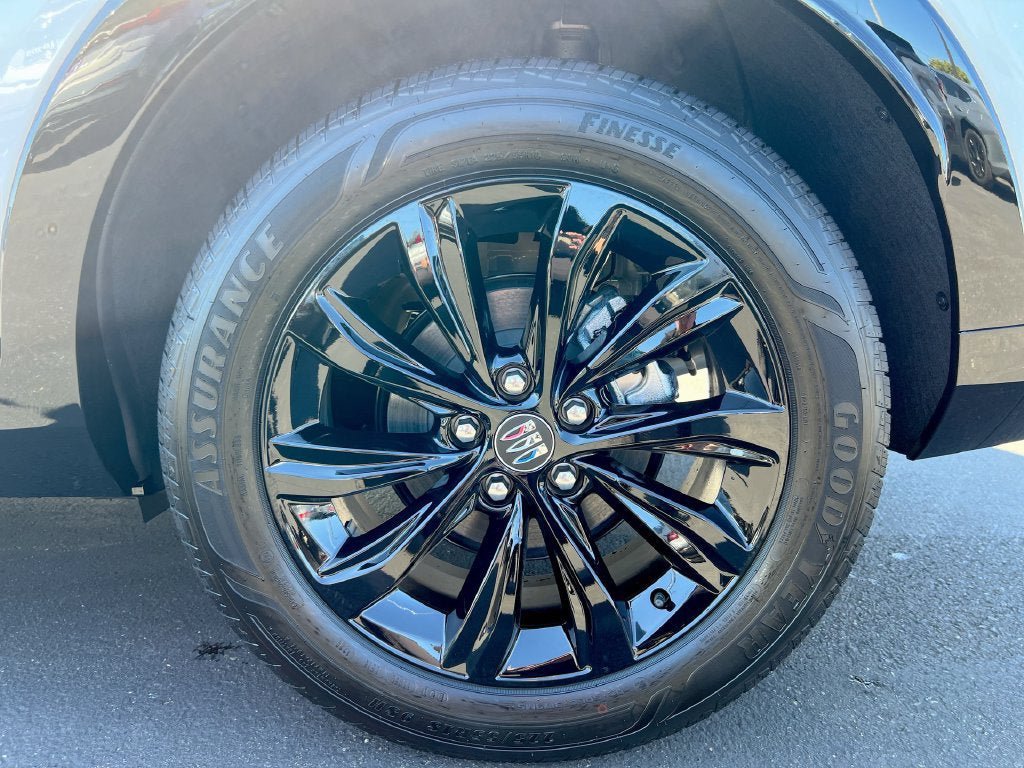 New 2026 Buick Envista Sport Touring w/ Convenience I Package FWD image 27