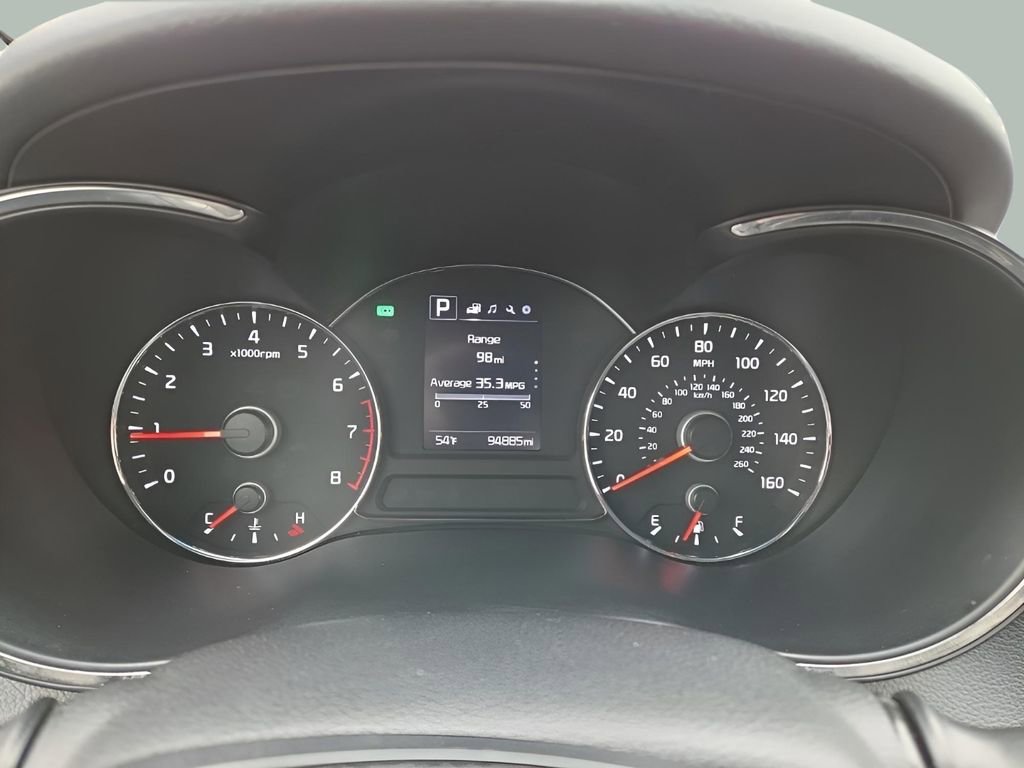 Used 2018 Kia Forte S image 12