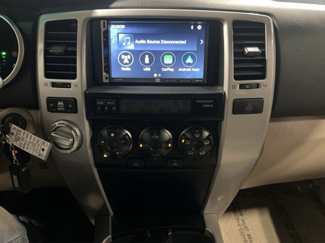 Used 2007 Toyota 4Runner SR5 AWD/4WD image 3