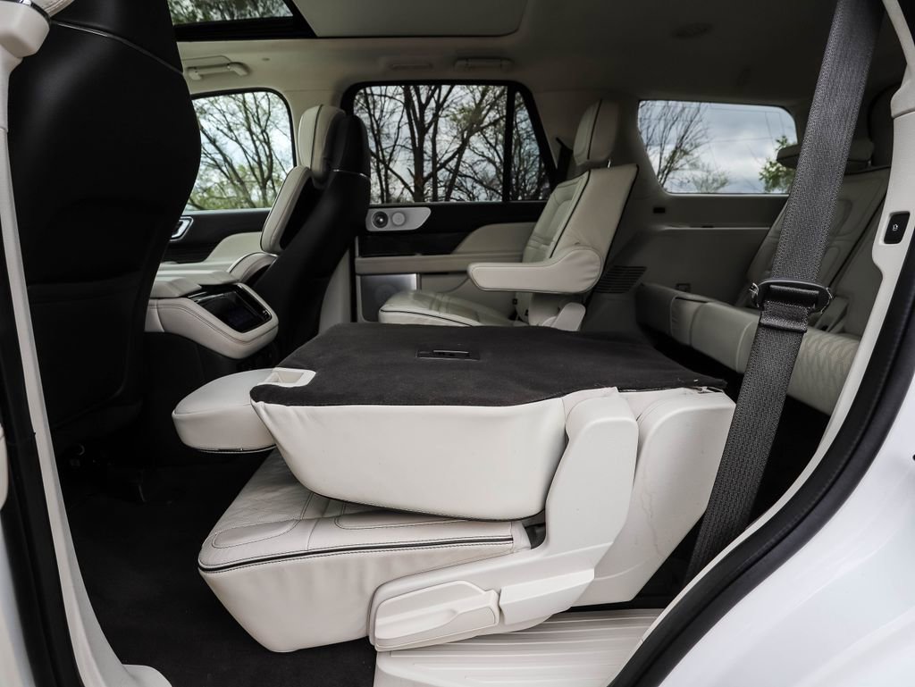 Used 2022 Lincoln Navigator Black Label AWD/4WD image 23