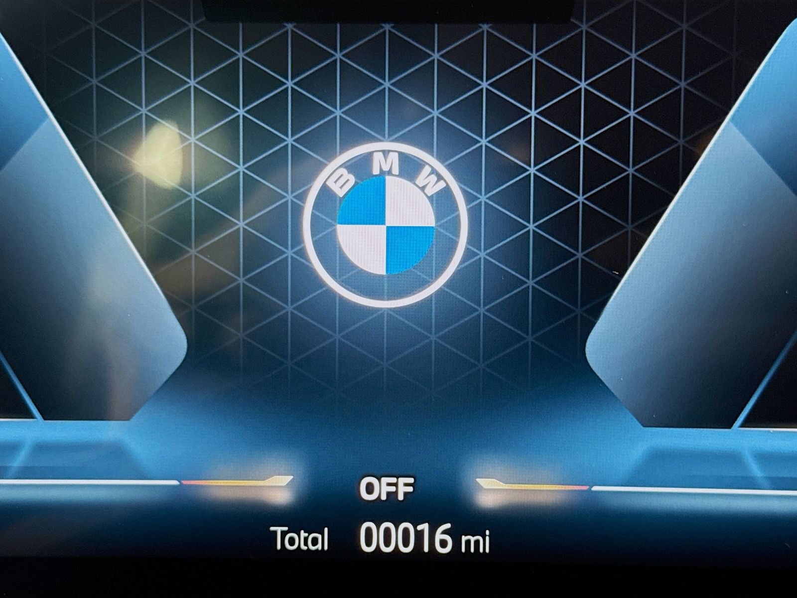 Used 2026 BMW 530i RWD image 12