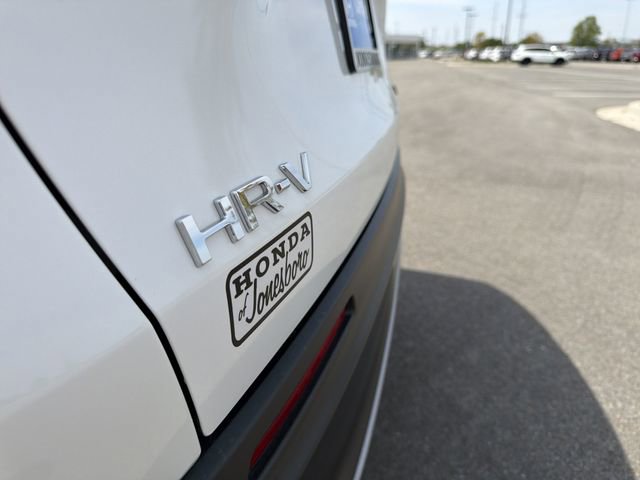 Certified 2025 Honda HR-V Sport image 39