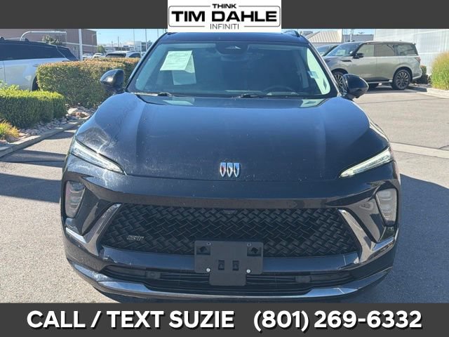 Used 2024 Buick Envision Sport Touring AWD/4WD image 4