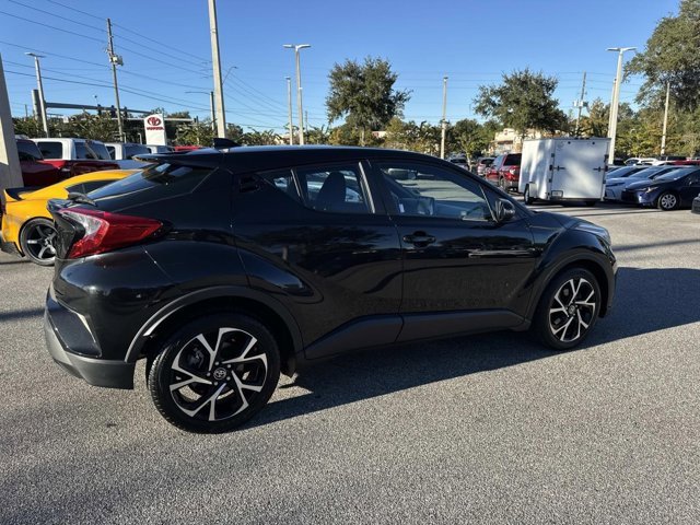 Certified 2022 Toyota C-HR XLE image 2
