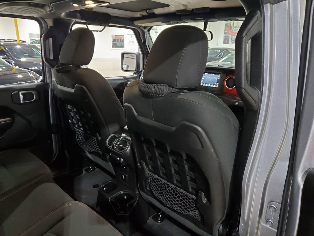 Used 2019 Jeep Wrangler Unlimited Rubicon AWD/4WD image 21