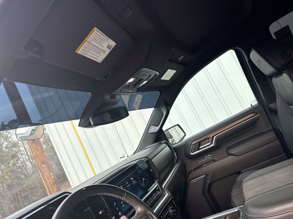 Used 2023 Chevrolet Silverado 1500 High Country w/ Z71 Off-Road Package image 19