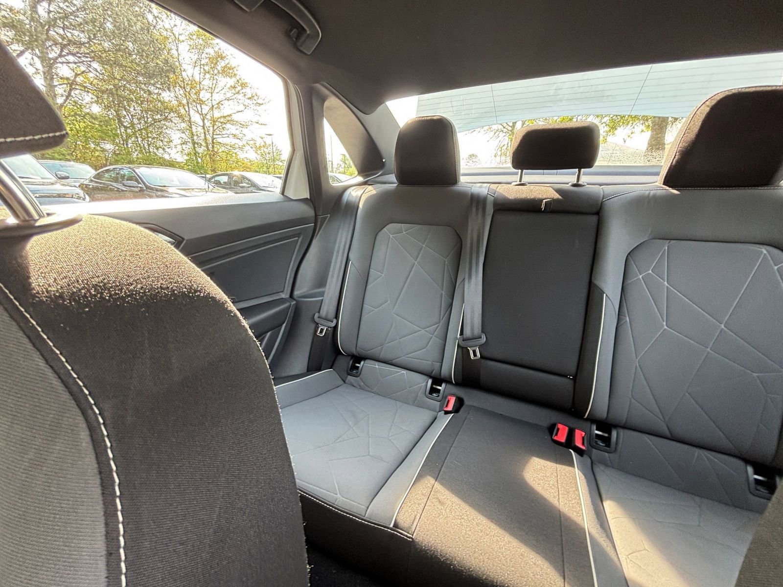 Used 2025 Volkswagen Jetta Sport FWD image 40