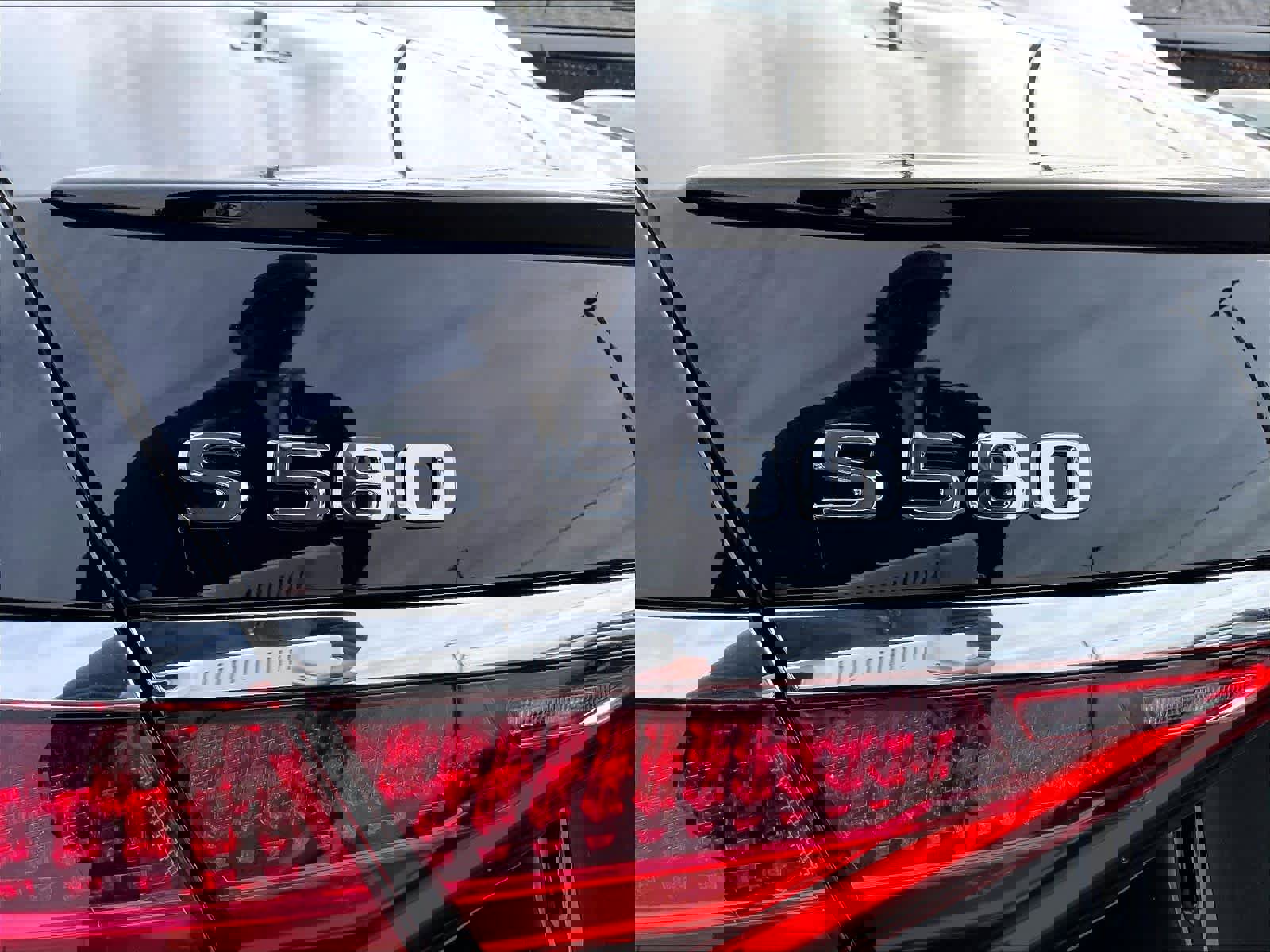 Used 2022 Mercedes-Benz S 580 4MATIC Sedan image 10