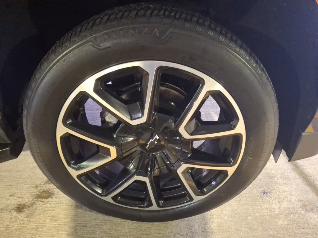 Certified 2023 Chevrolet Tahoe RST AWD/4WD image 4