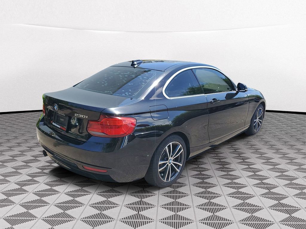 Used 2018 BMW 230i Coupe image 4