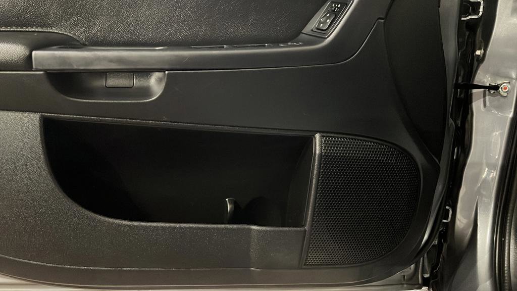 Used 2013 Mitsubishi Lancer Evolution GSR image 21