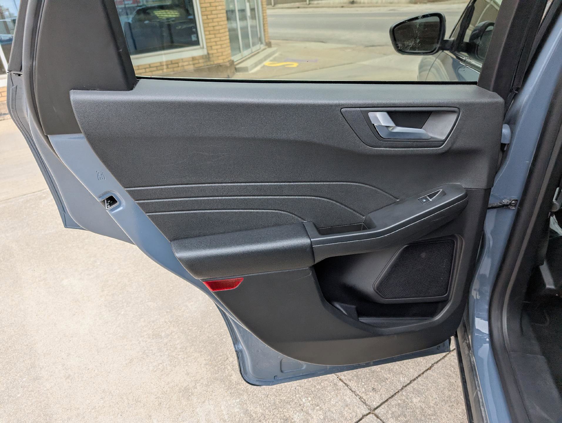 Used 2024 Ford Escape Platinum image 11