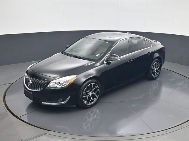 Used 2017 Buick Regal Premium w/ Driver Confidence Package #1 FWD image 13