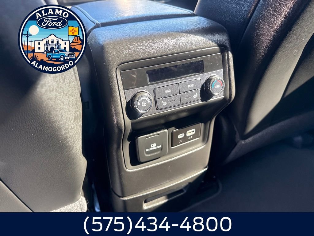 Used 2023 GMC Acadia Denali w/ Denali Ultimate Package image 13