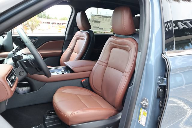 New 2026 Lincoln Aviator Reserve w/ Illumination Package RWD image 13