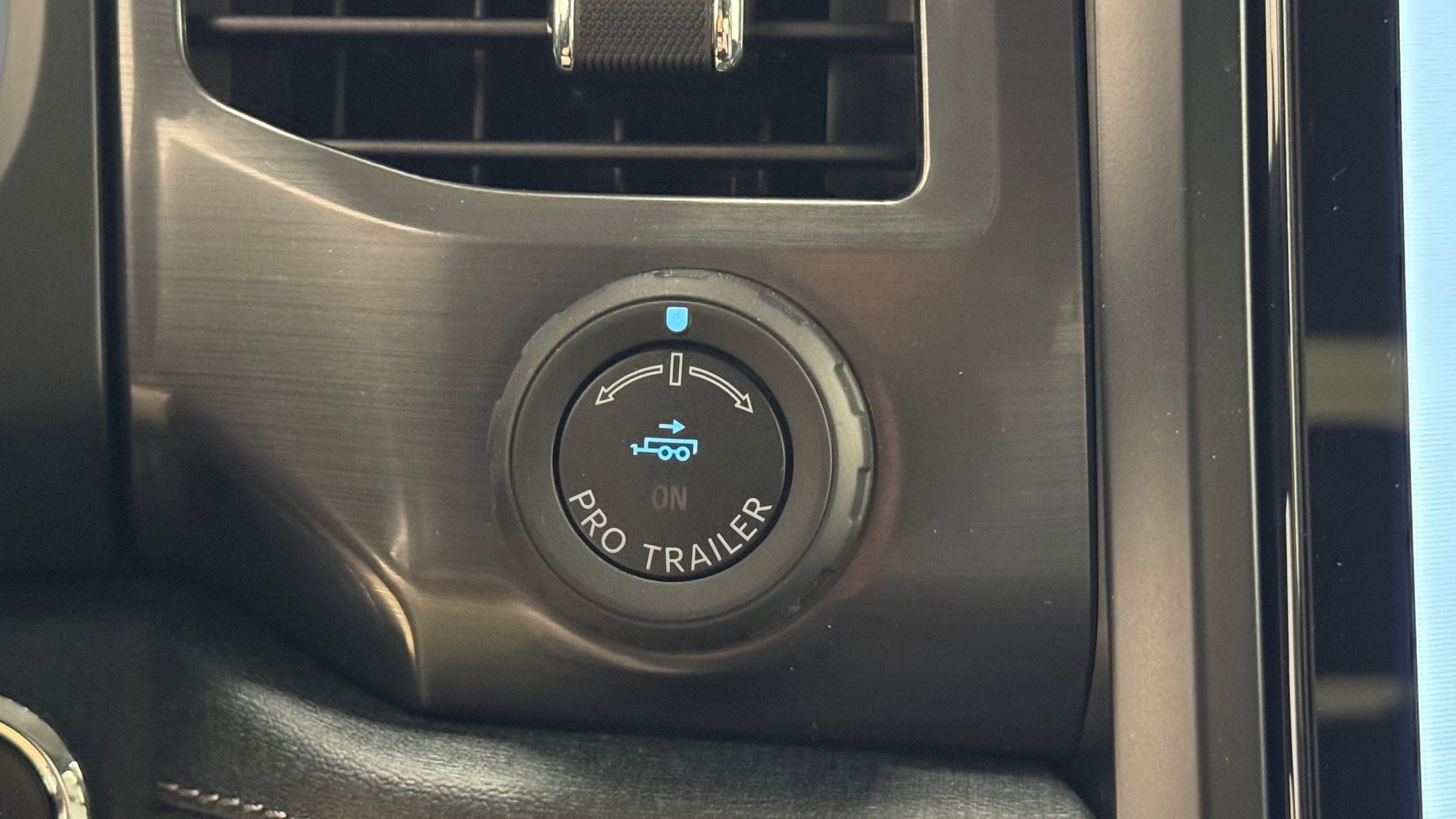 New 2025 Ford F150 Lightning Flash image 20