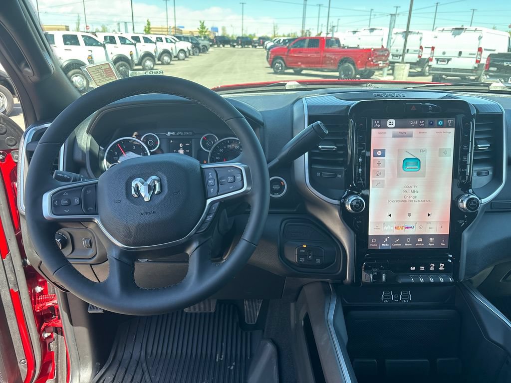 New 2026 RAM 2500 Big Horn AWD/4WD image 12