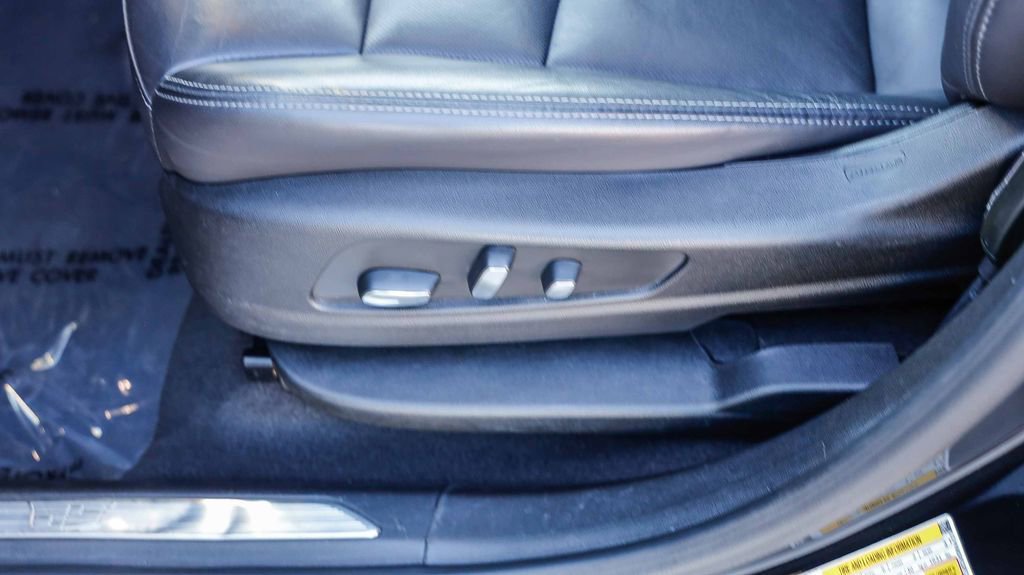 Used 2023 Cadillac XT5 Premium Luxury image 26