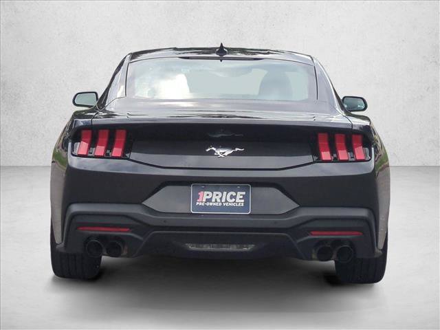Used 2024 Ford Mustang Coupe RWD image 7