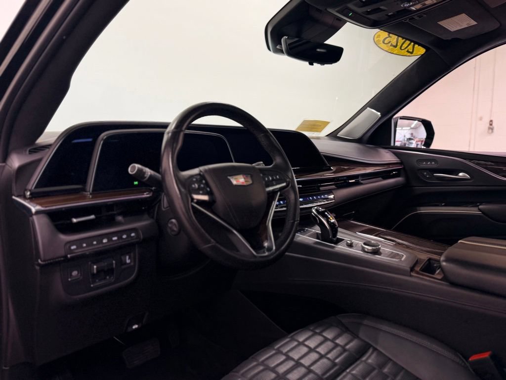 Used 2023 Cadillac Escalade Sport Platinum AWD/4WD image 12