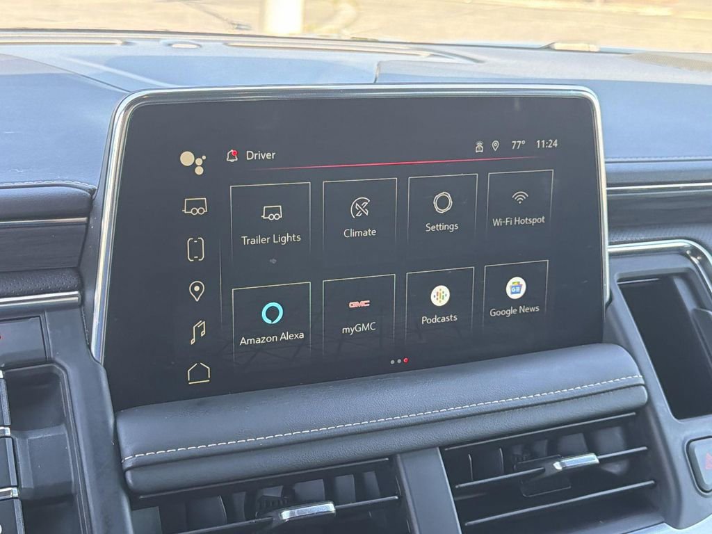 Used 2023 GMC Yukon SLT w/ SLT Premium Package image 11