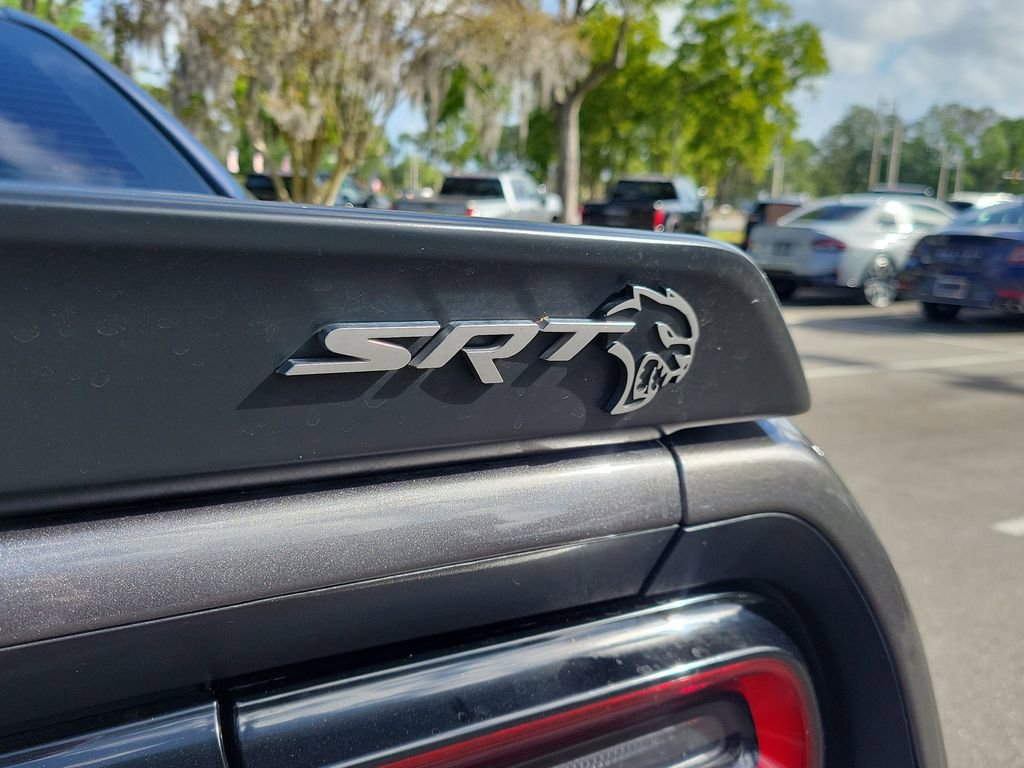 Used 2015 Dodge Challenger SRT Hellcat image 9