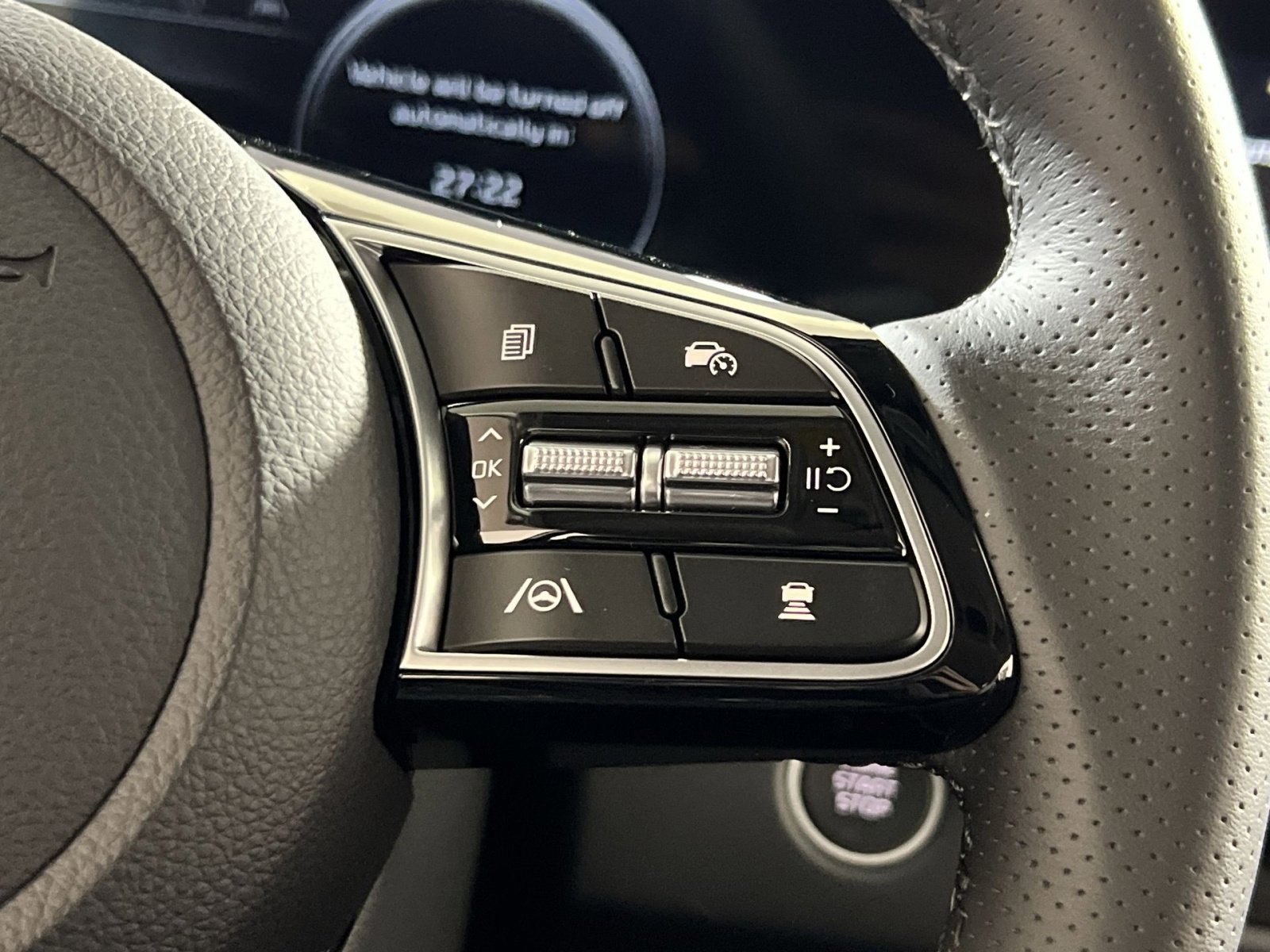 New 2026 Kia Seltos SX image 29