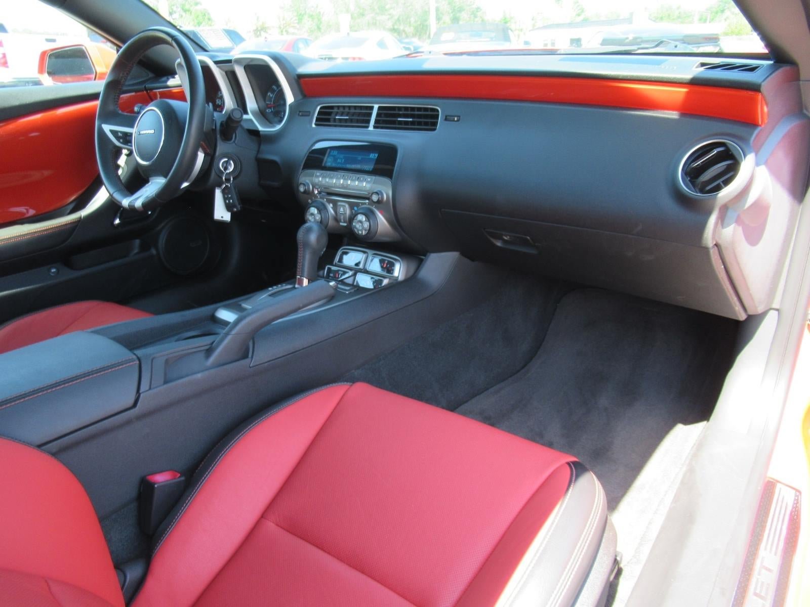 Used 2010 Chevrolet Camaro SS w/ RS Package RWD image 11