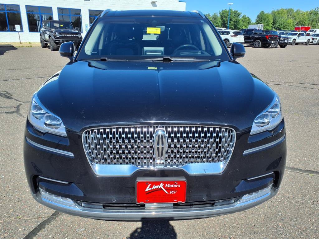 Used 2022 Lincoln Aviator Reserve w/ Equipment Group 201A AWD/4WD image 9