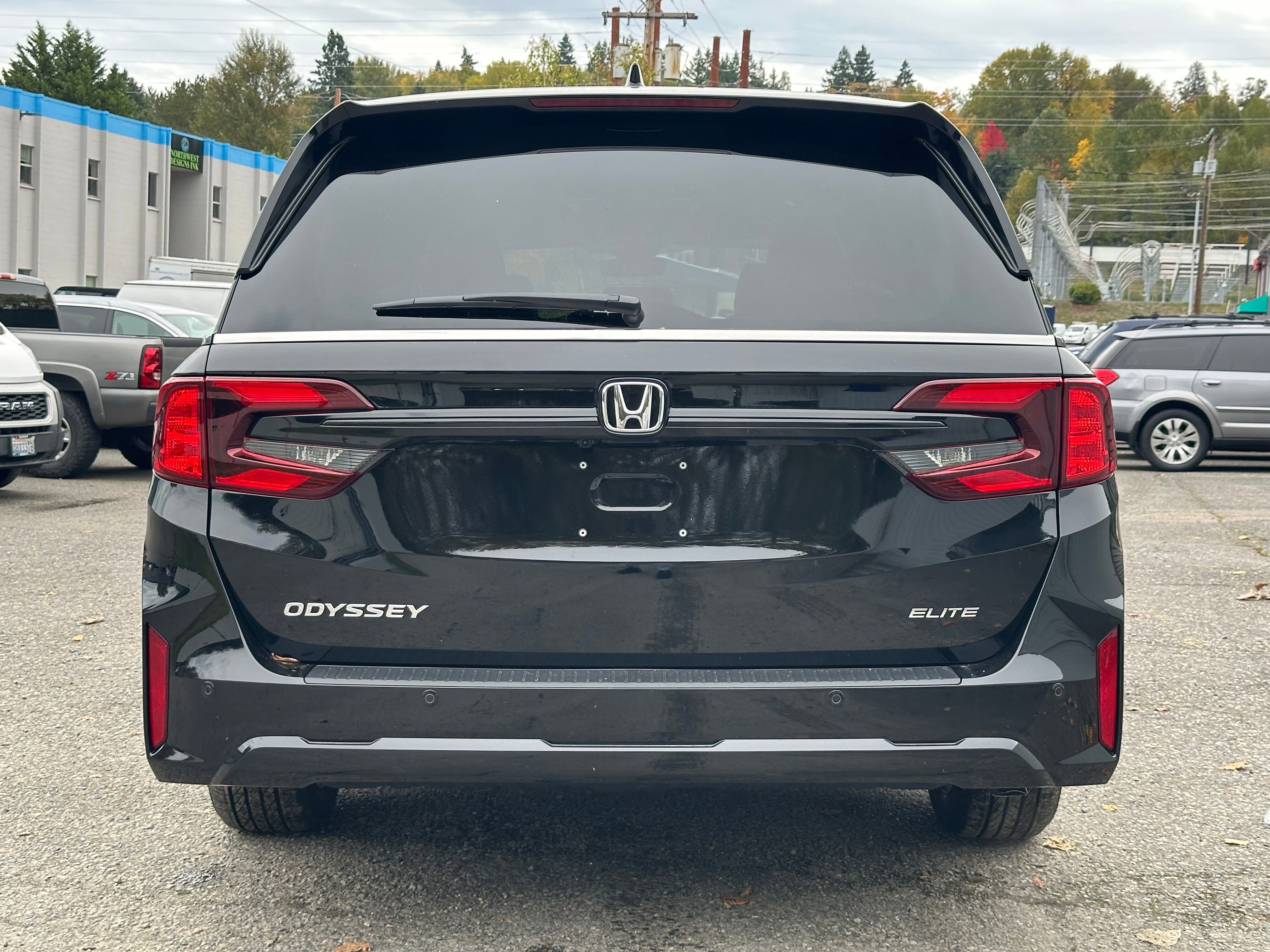 New 2026 Honda Odyssey Elite image 6