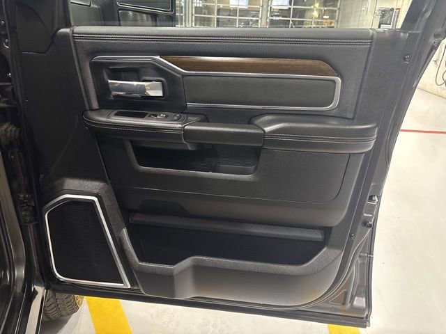 Used 2024 RAM 2500 Laramie image 29