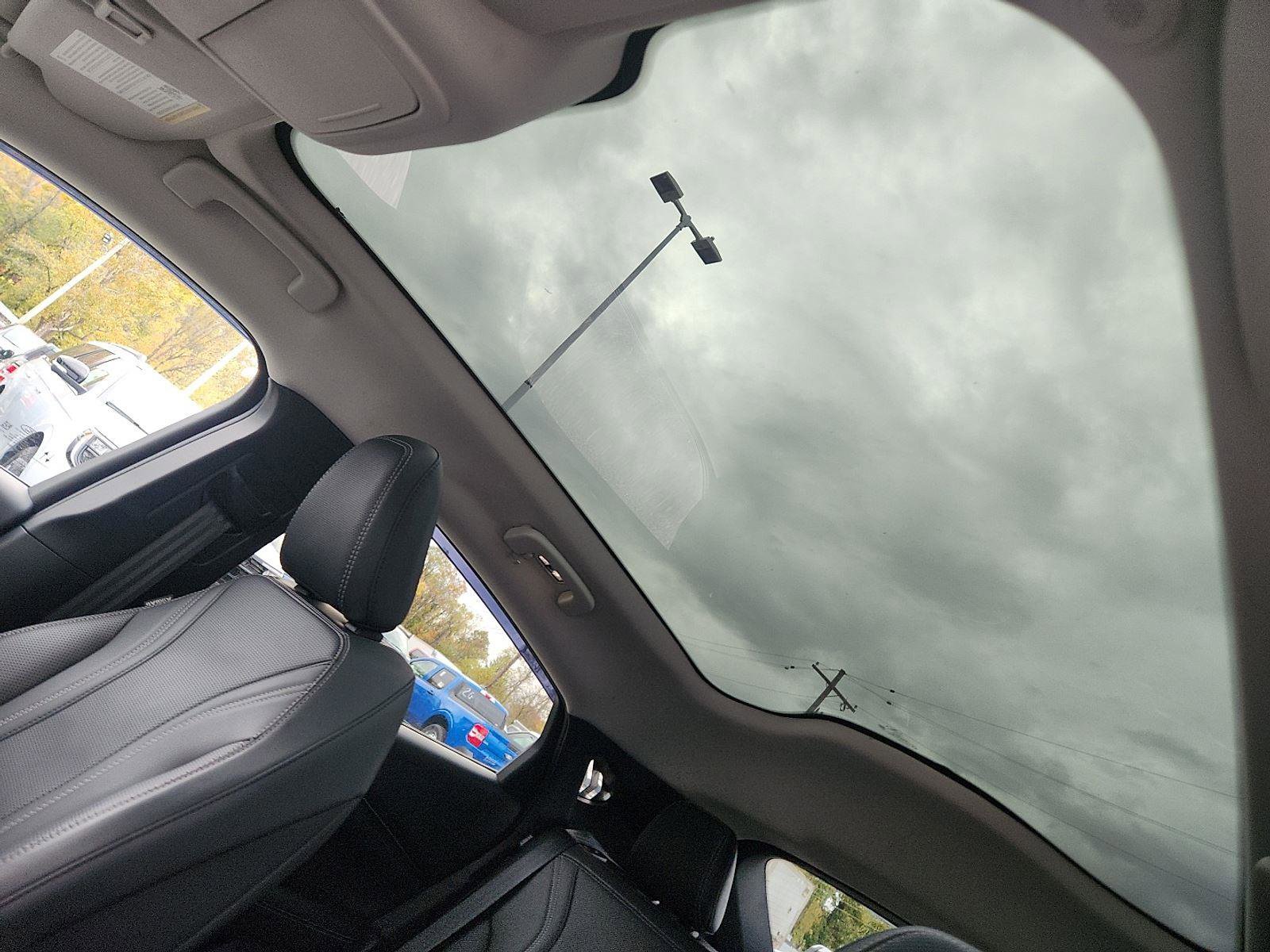 Used 2021 Ford Mustang Mach-E Premium image 14