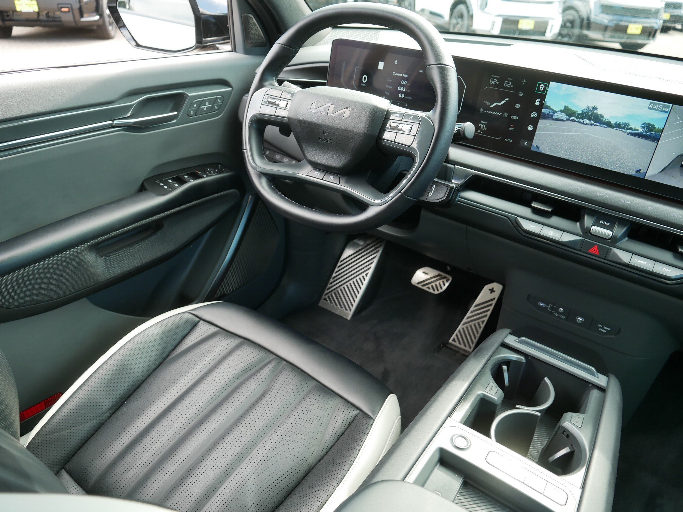 Certified 2024 Kia EV9 GT-Line AWD/4WD image 9