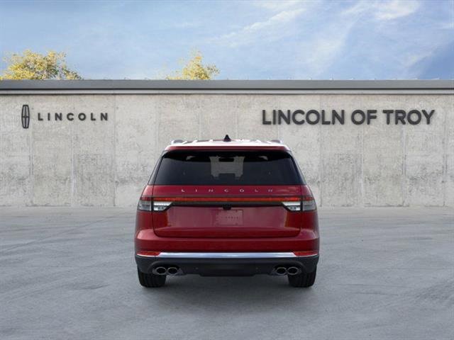 New 2026 Lincoln Aviator Premiere image 5