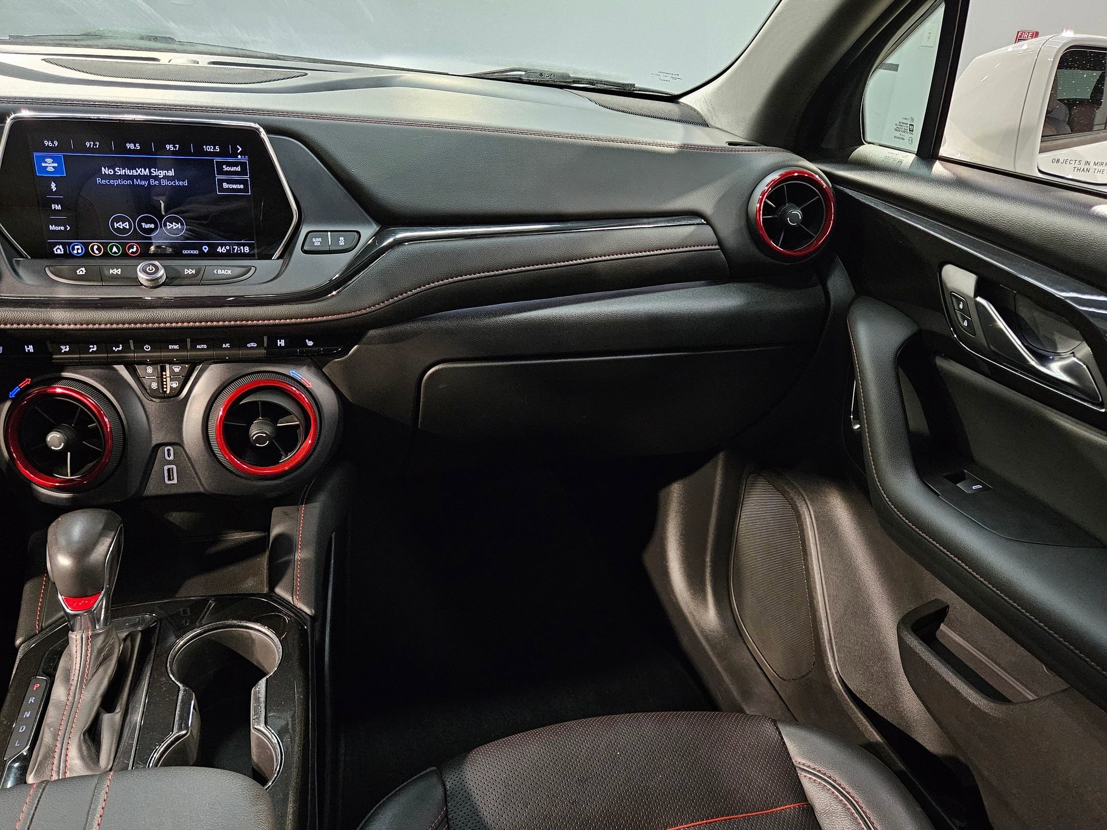 Used 2019 Chevrolet Blazer RS w/ LPO, Sport Package image 11