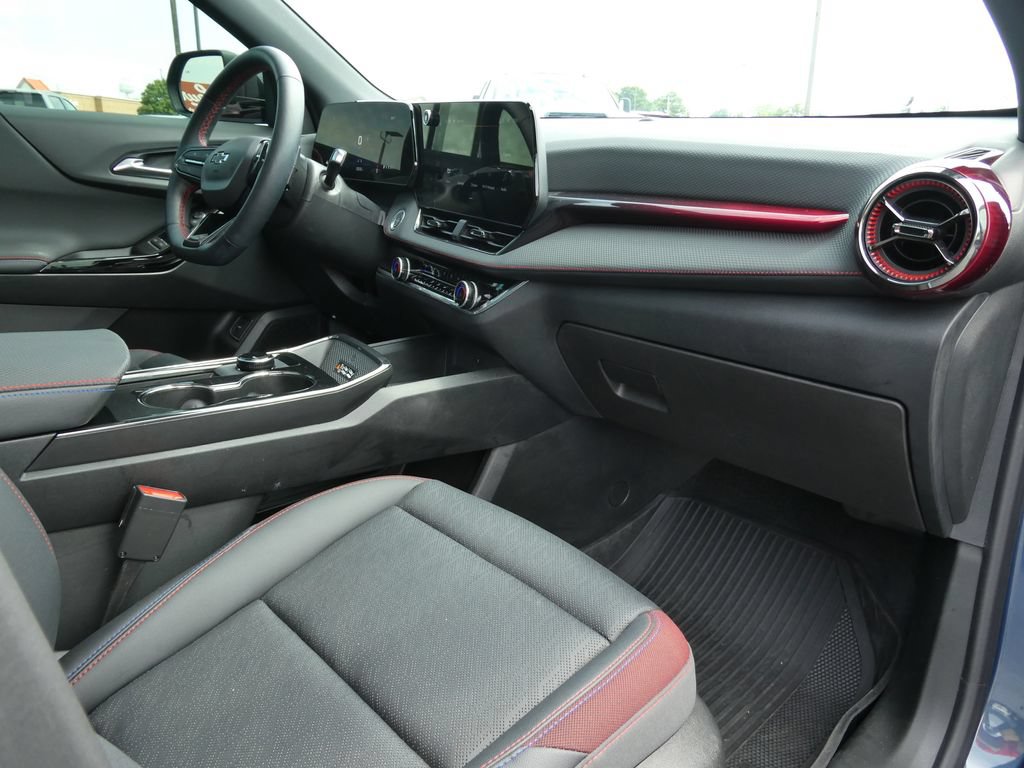 Certified 2025 Chevrolet Equinox RS w/ Safety and Technology Package AWD/4WD image 16