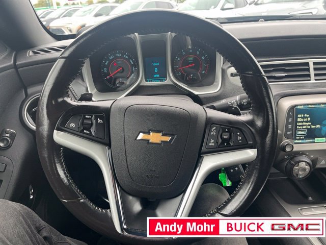 Used 2015 Chevrolet Camaro LT RWD image 32