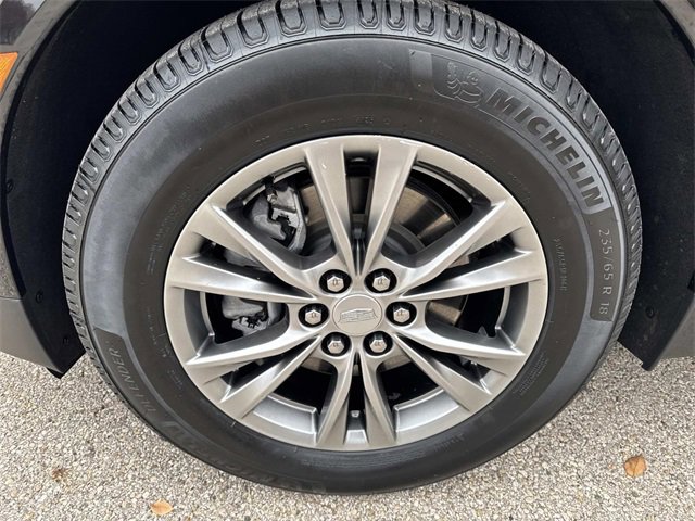 Certified 2022 Cadillac XT5 Premium Luxury image 9