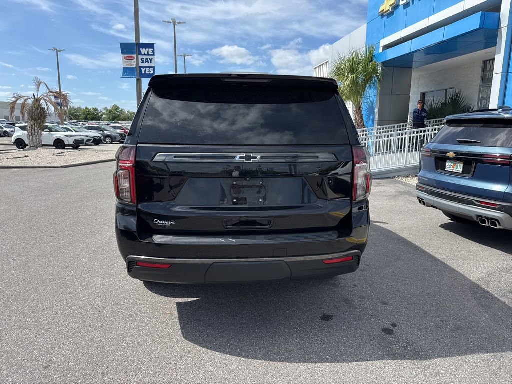 Used 2022 Chevrolet Tahoe Z71 w/ Luxury Package AWD/4WD image 10