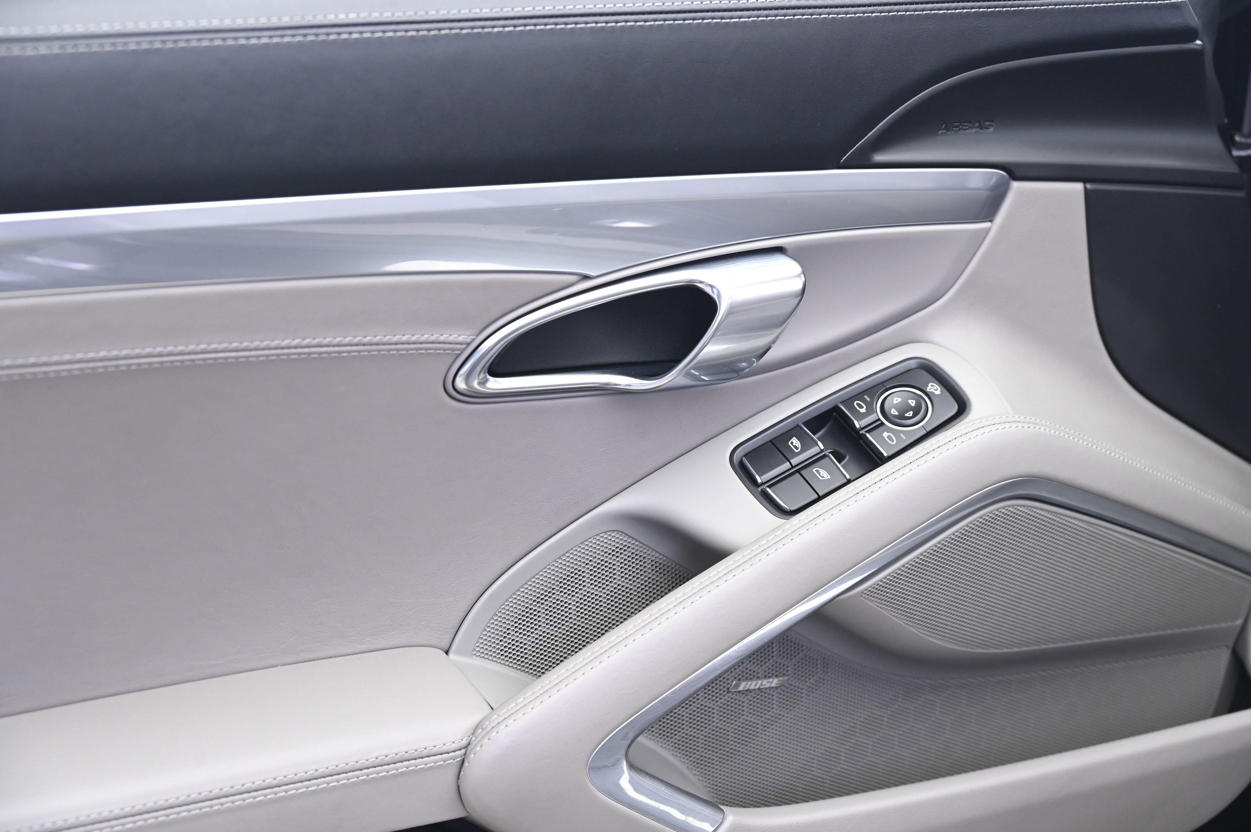 Used 2015 Porsche 911 Targa 4S image 27