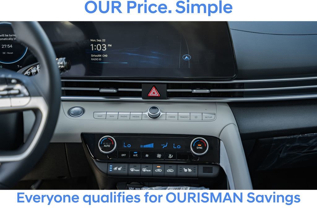 New 2025 Hyundai Elantra Limited image 18