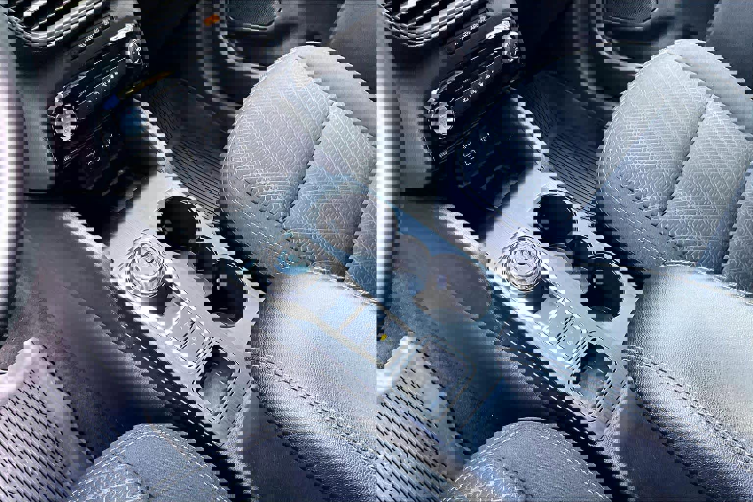 Certified 2024 Ford Escape Active w/ Tech Pack #2 image 17