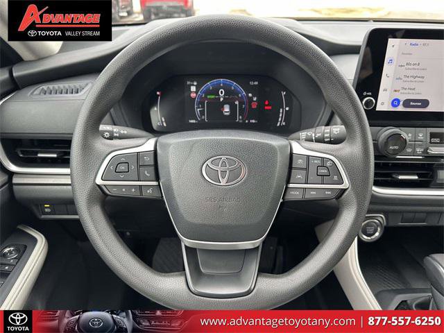 Certified 2025 Toyota Grand Highlander AWD image 18