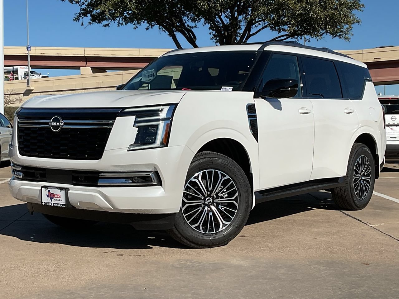 New 2026 Nissan Armada Platinum AWD/4WD image 2